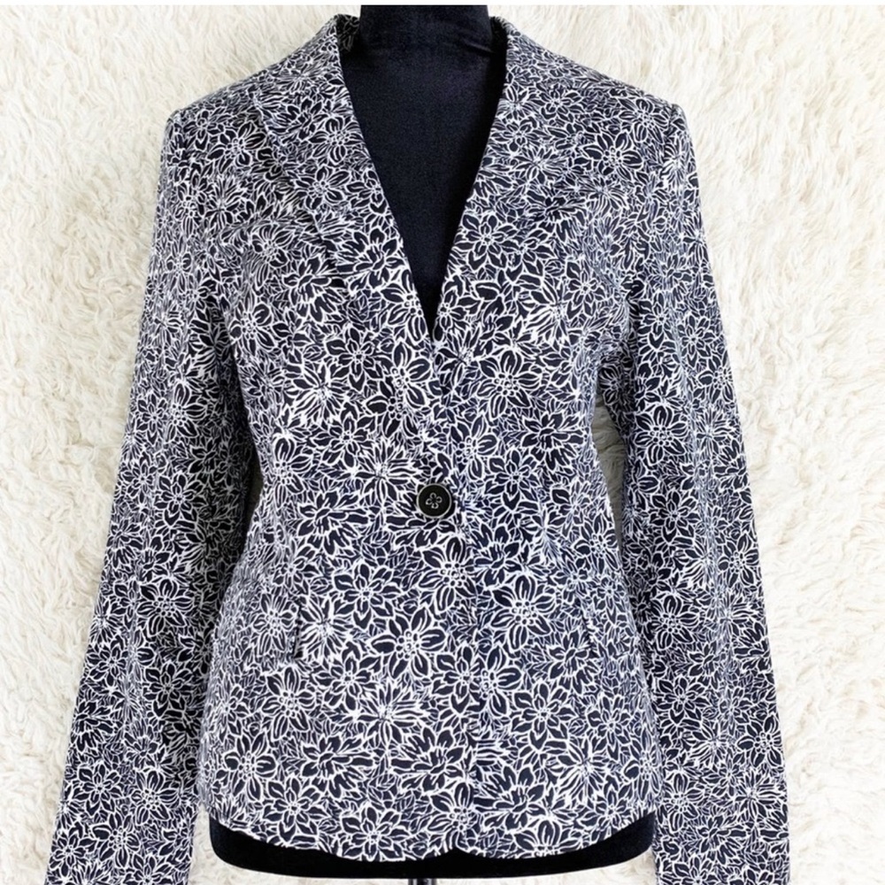 RAFAELLA Black & White Floral Cotton Blazer Jacket